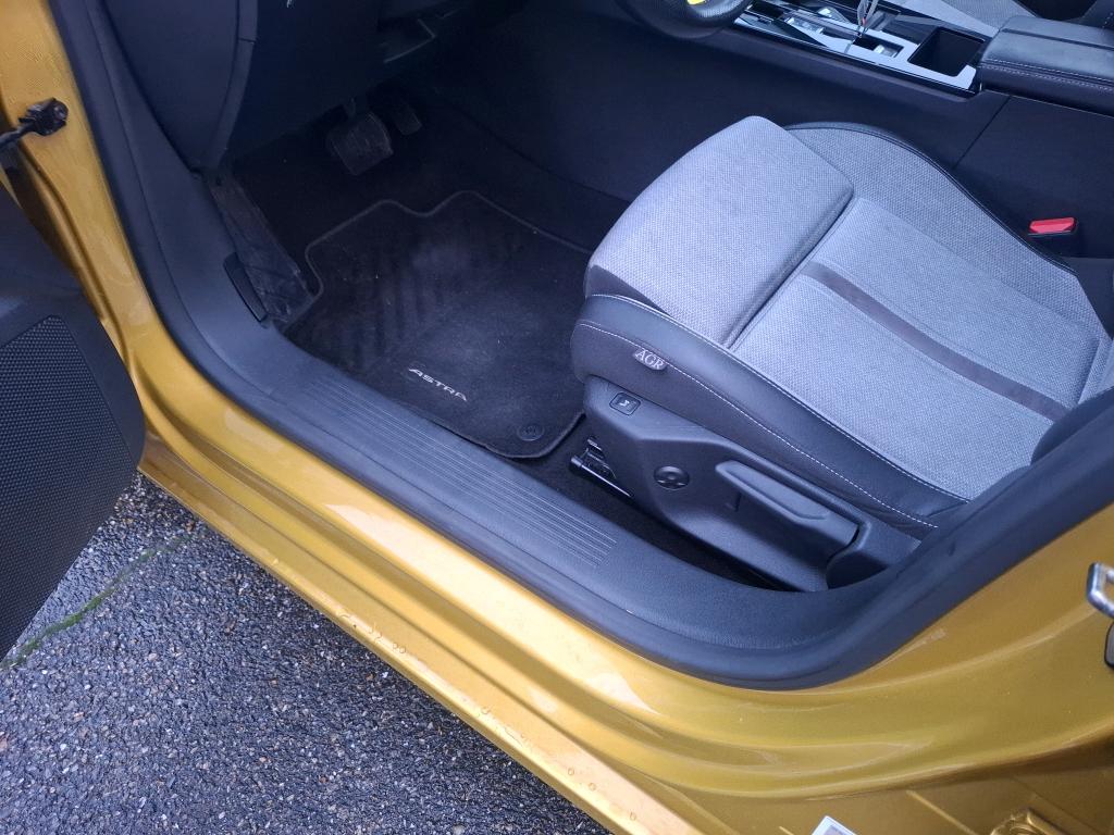 Opel Astra 1.5 Diesel 130 ch BVA8 Elegance Business 2022