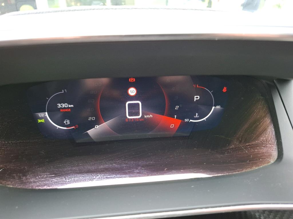 Peugeot 2008 PureTech 130 S&S EAT8 Allure Business 2021