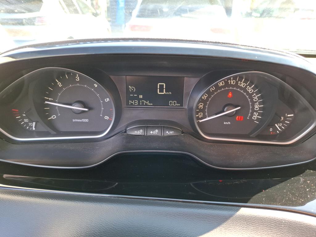 Peugeot 208 AFFAIRE BLUEHDI 100 S&S BVM5 PREMIUM PACK 2019