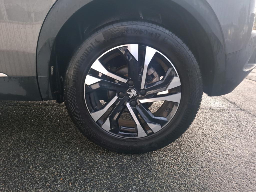 Peugeot 2008 BlueHDi 130 S&S EAT8 Allure Pack 2022