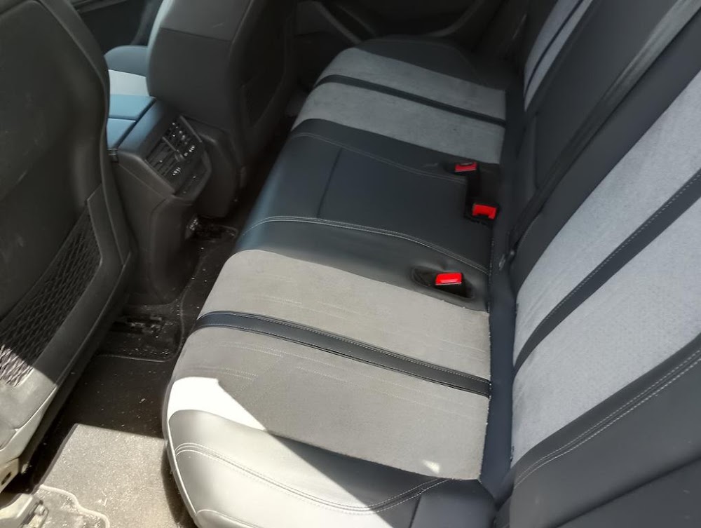 Foto Peugeot 3008 Hybrid 9