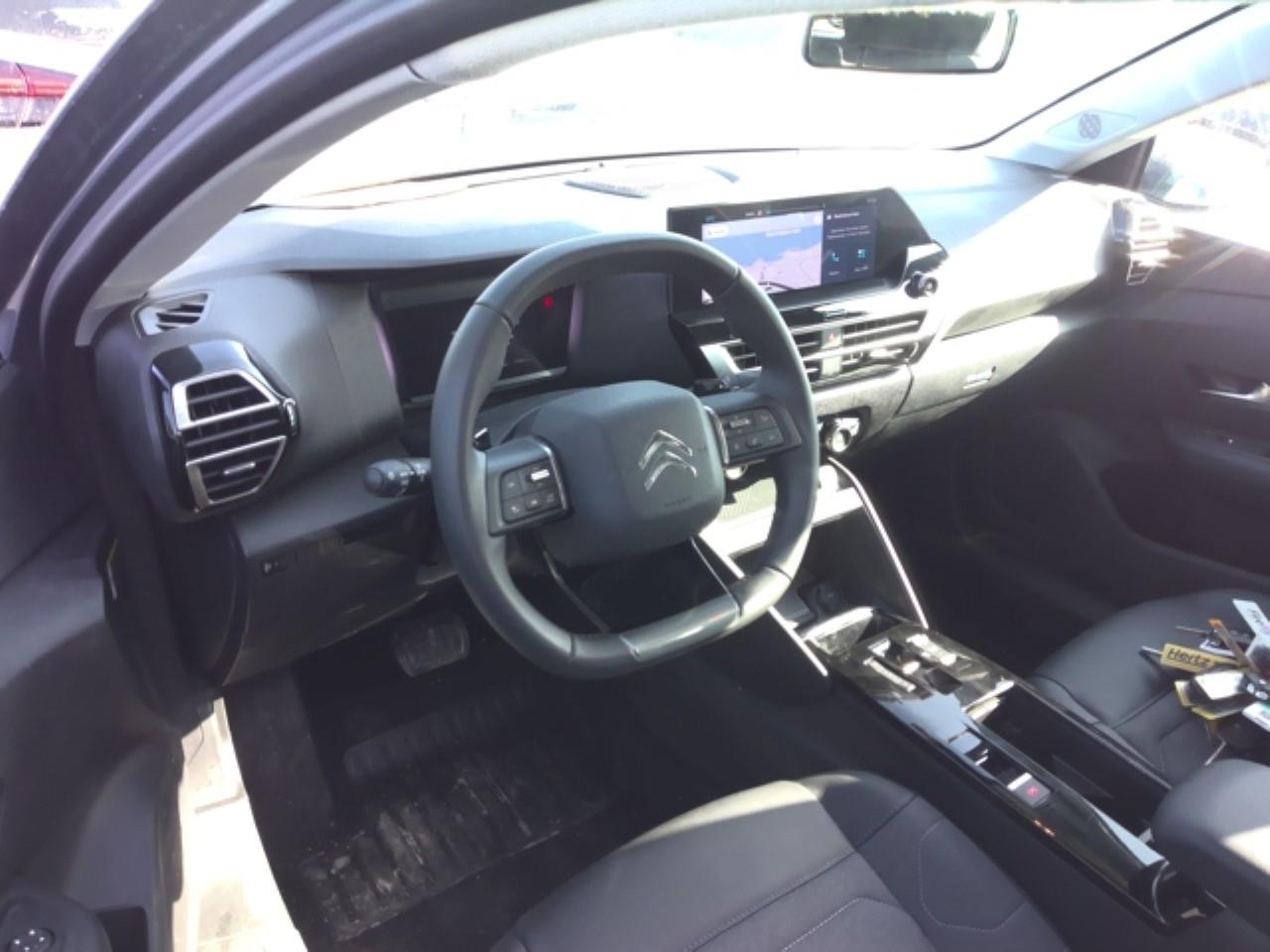 Foto Citroën C4 X 3