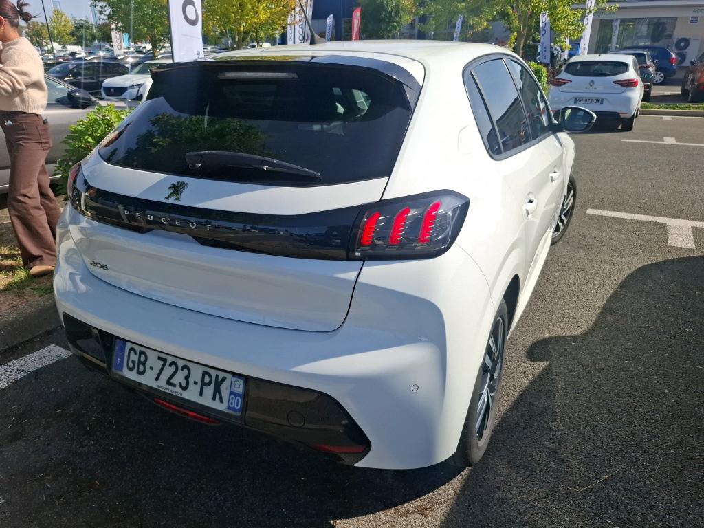 Peugeot 208 BlueHDi 100 S&S BVM6 Allure Business 2021