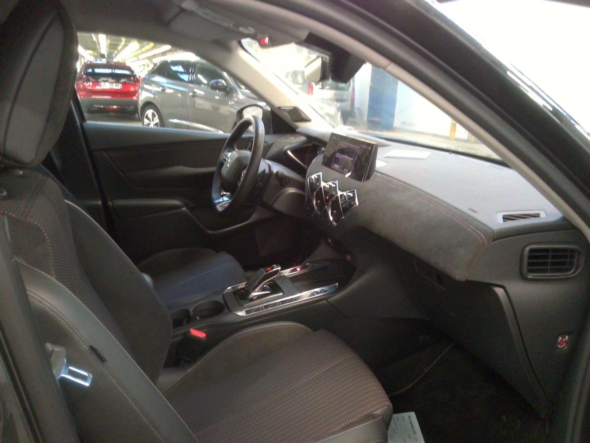 DS DS3 Crossback PureTech 130 EAT8 Performance Line+ 2023