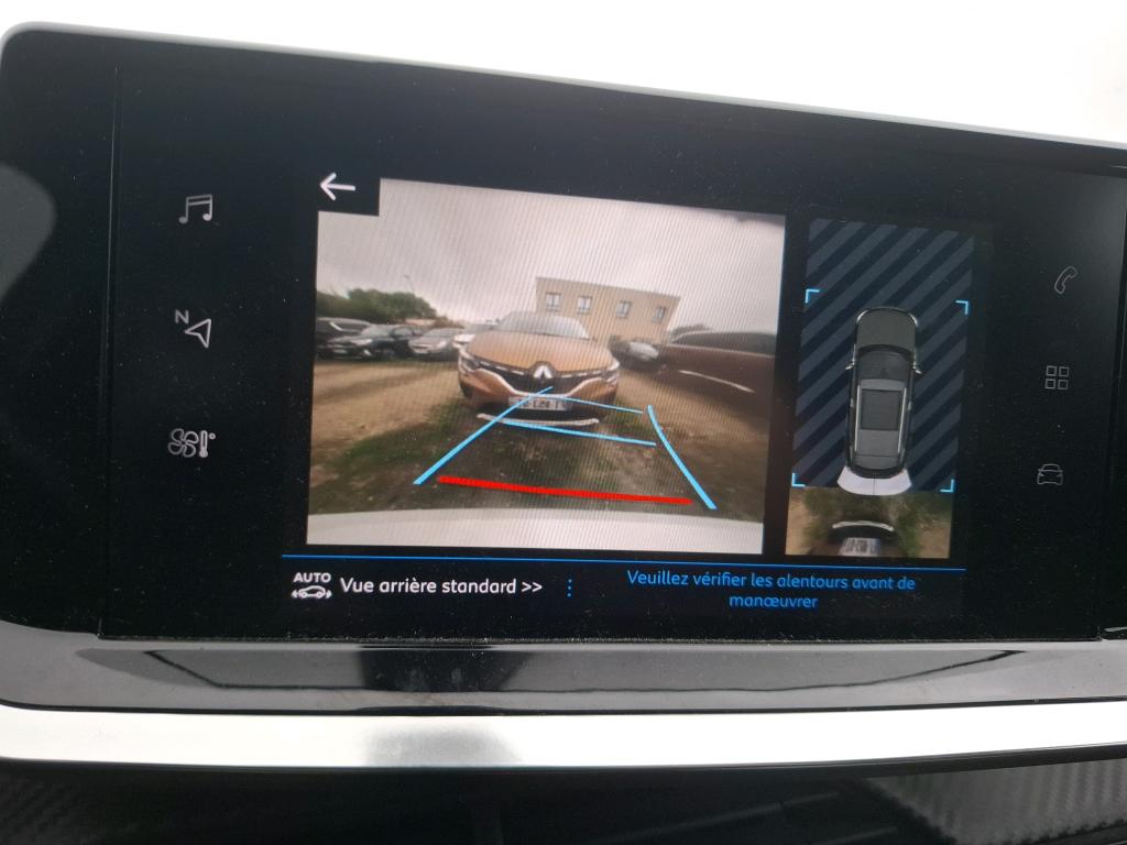 Peugeot 2008 BlueHDi 130 S&S EAT8 Allure 2021