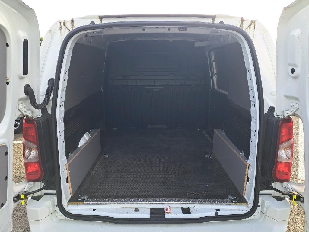 Opel COMBO CARGO 1.5 100 CH S/S L1H1 BVM6 STANDARD PACK CLIM 2021