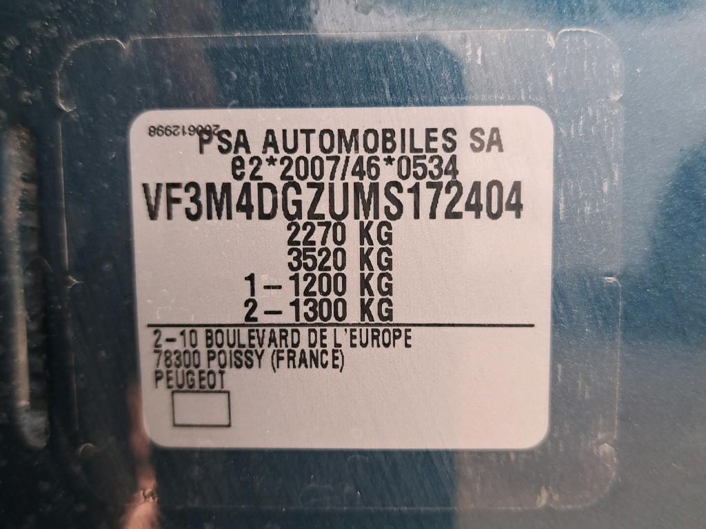 Peugeot 3008 Hybrid 225 e-EAT8 Roadtrip 2021