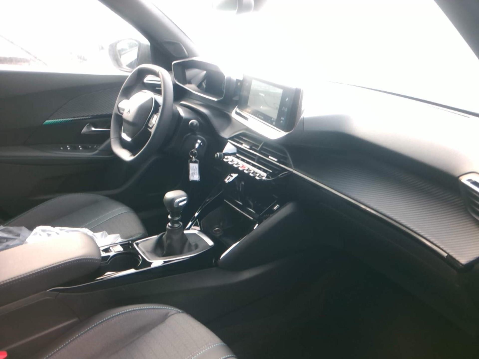 Peugeot 2008 PureTech 130 S&S BVM6 Allure Pack 2023