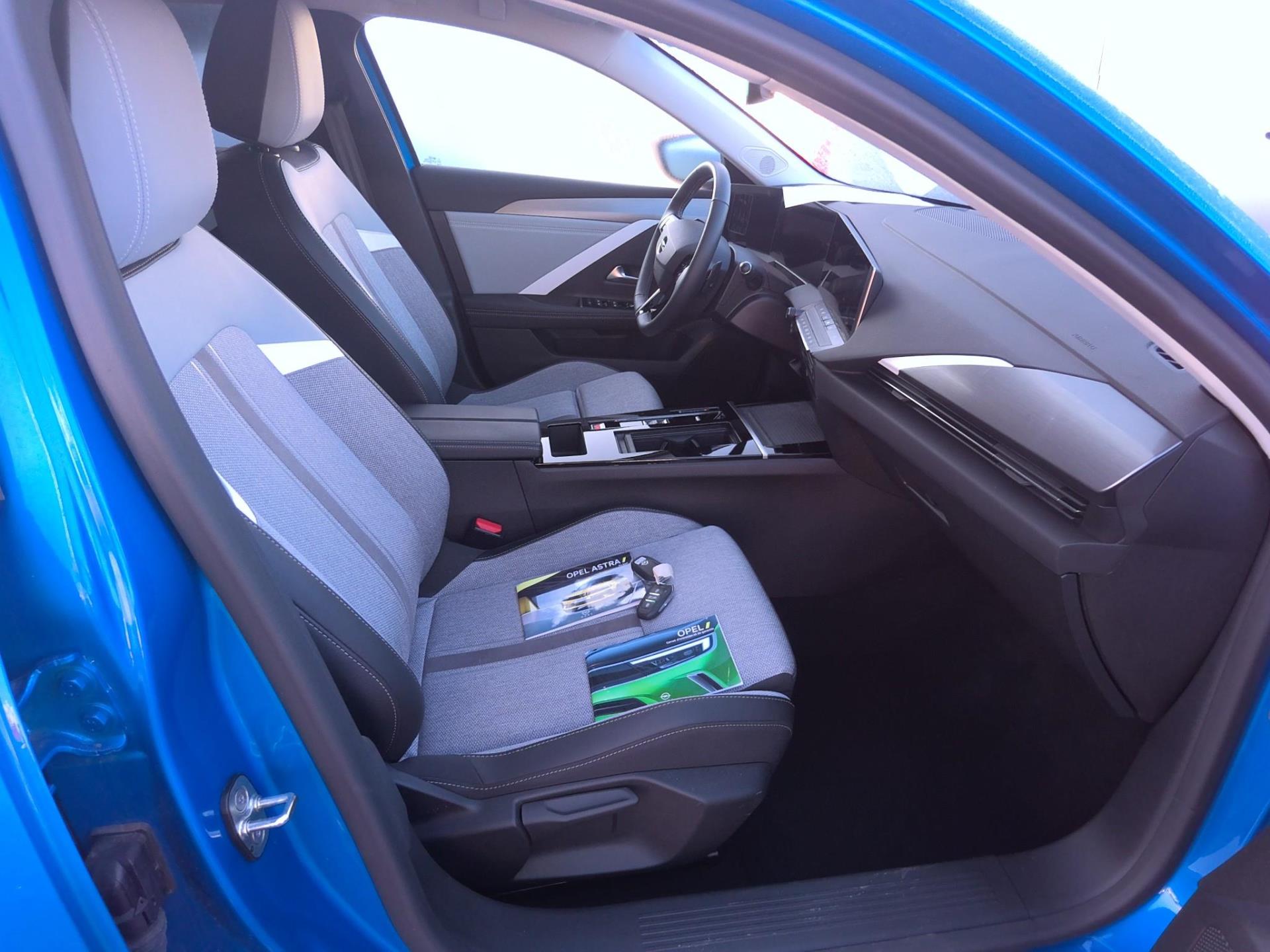 Opel Astra Hybrid 180 ch BVA8 Elegance Business 2023