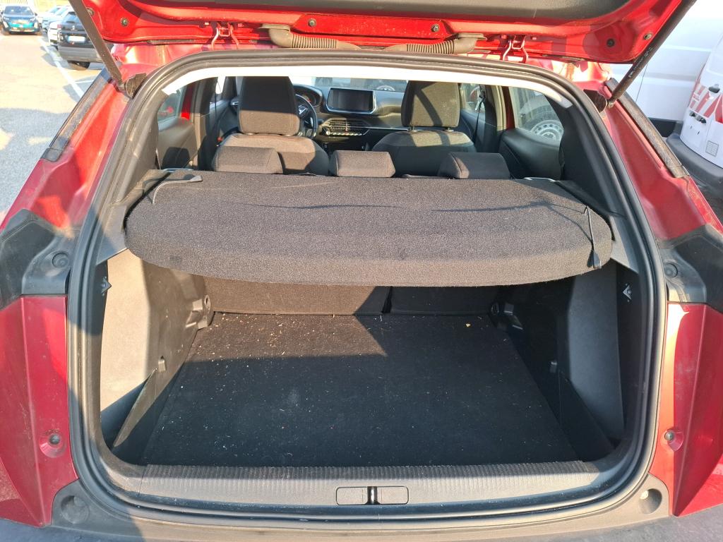 Peugeot 2008 PureTech 130 S&S EAT8 Active Business 2021
