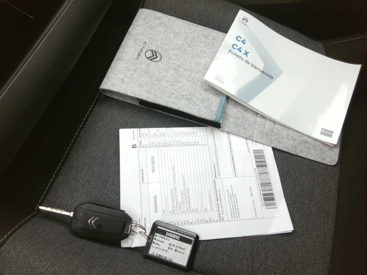 Foto Citroën C4 X 9