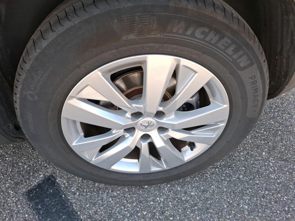 Peugeot 3008 BlueHDi 130ch S&S EAT8 Active Pack 2023