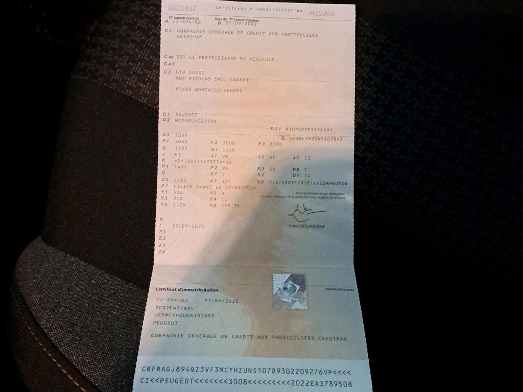 Peugeot 3008 BlueHDi 130ch S&S EAT8 Active Pack 2022