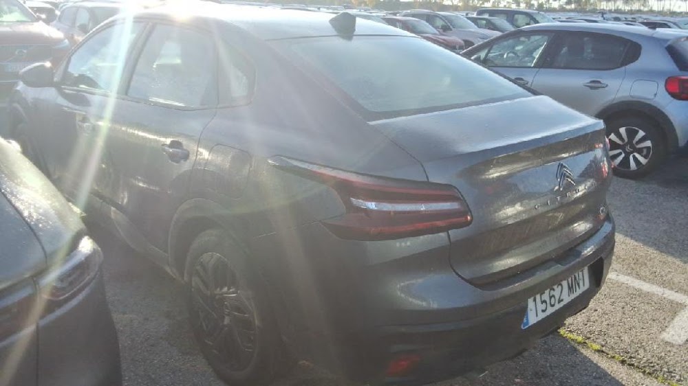 Foto Citroën C4 X 13