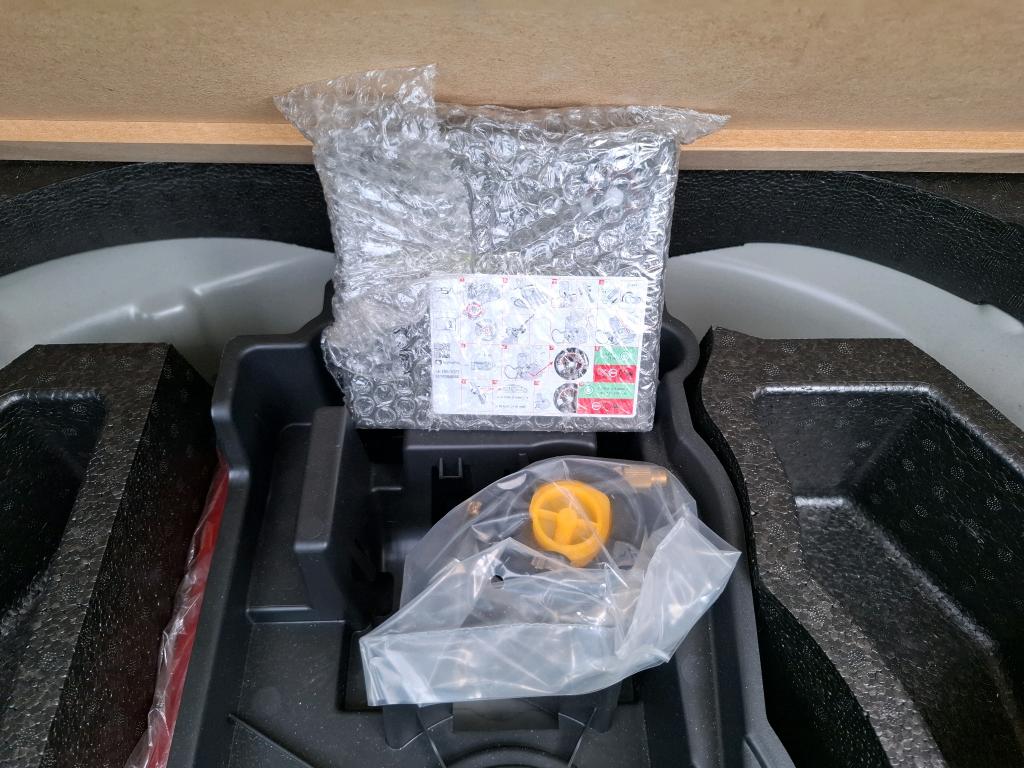 Peugeot 208 BLUEHDI 100 S&S BVM6 ACTIVE BUSINESS R 2022