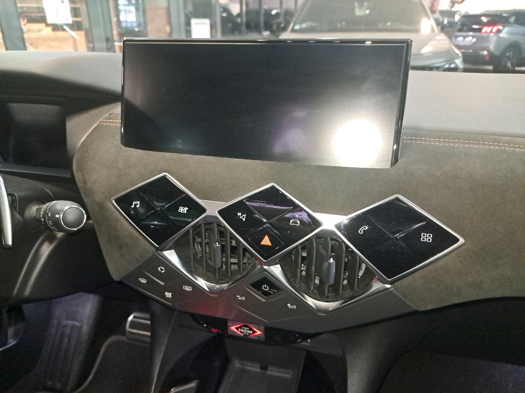DS DS3 Crossback PureTech 130 EAT8 Performance Line+ 2021