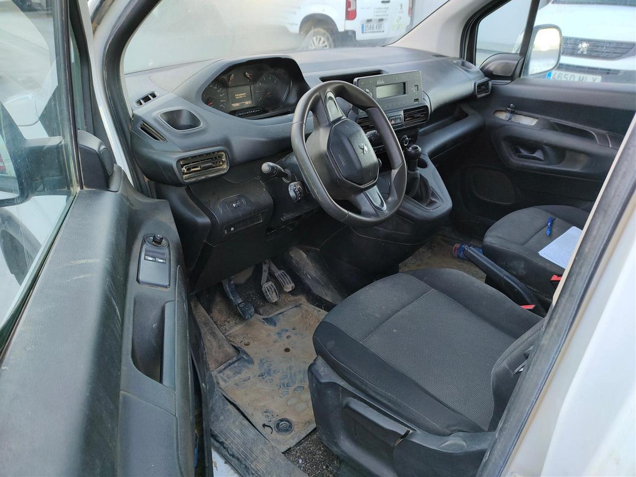 Foto Peugeot Rifter 5