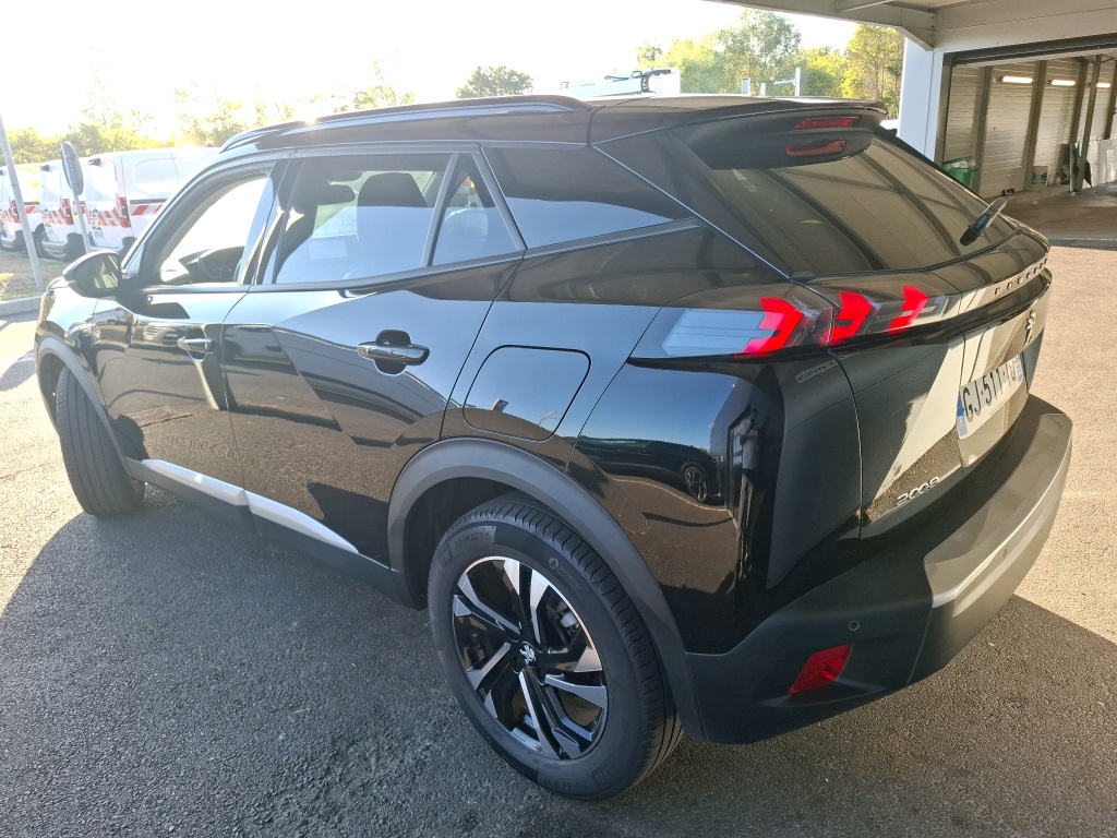 Peugeot 2008 BlueHDi 130 S&S EAT8 Allure Pack 2022