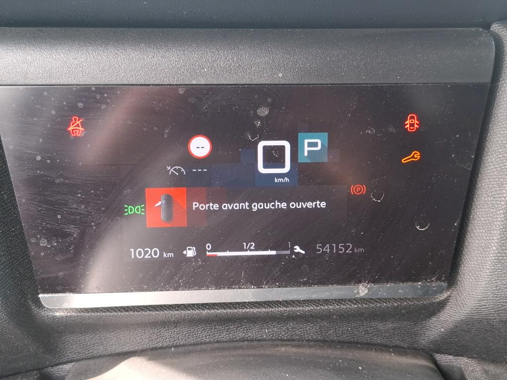 Citroen C4 SOCIETE BLUEHDI 130 S&S EAT8 FEEL NAV BUSINESS R 2022