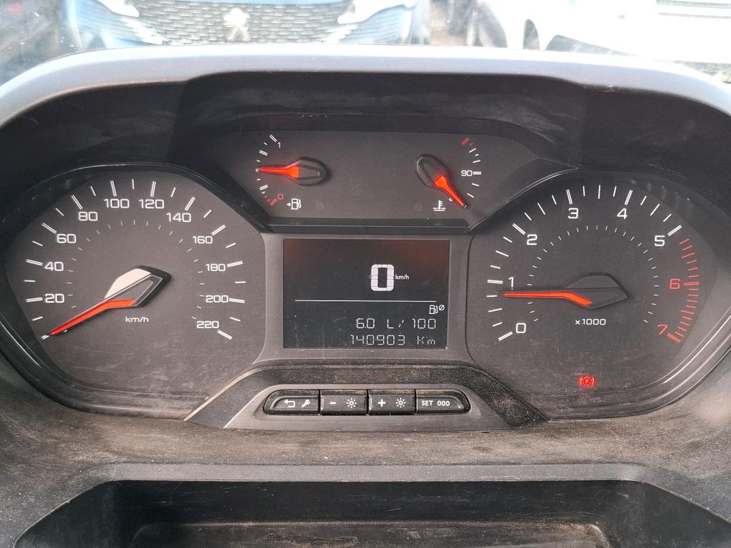 Peugeot PARTNER FOURGON STANDARD 650 KG BLUEHDI 100 S&S BVM5 PREMIUM 2019