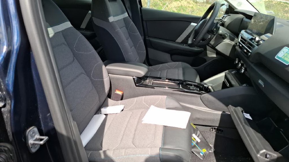 Foto Citroën C4 X 14