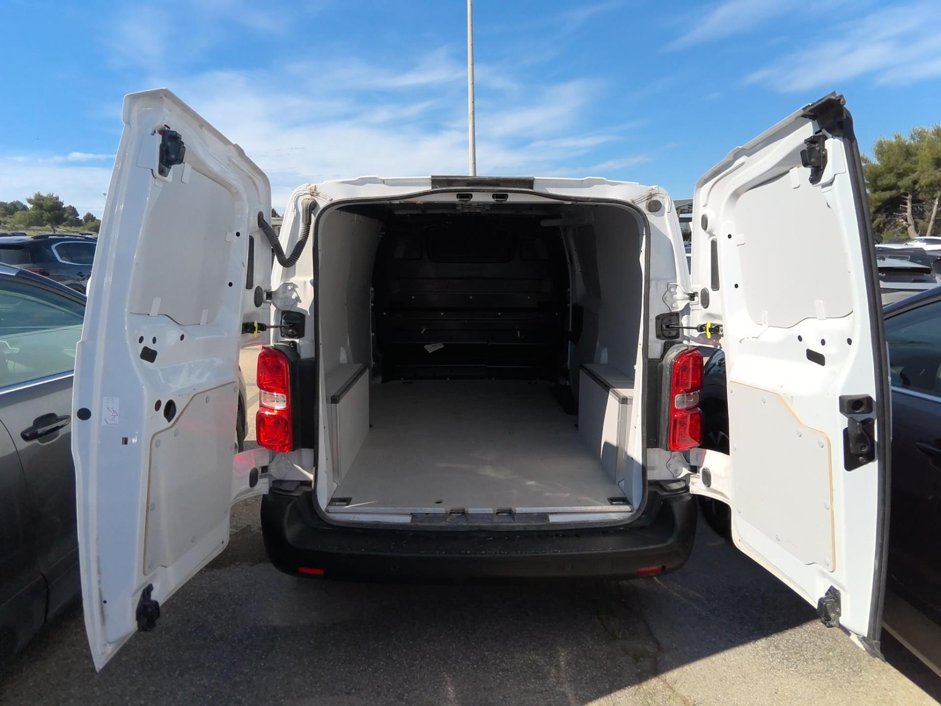 Opel VIVARO FGN TAILLE M BLUEHDI 120 S&S BVM6 2024