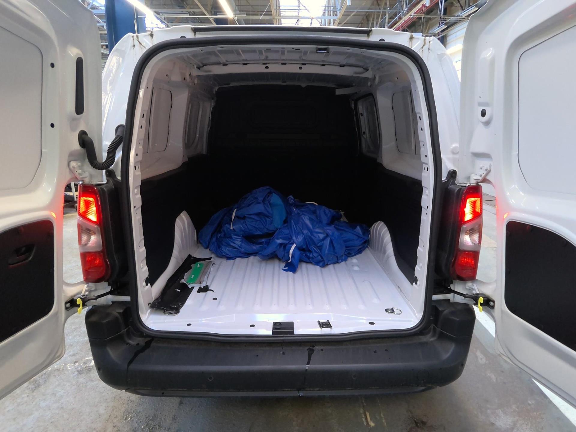 Peugeot PARTNER FOURGON XL 950 KG BLUEHDI 100 S&S BVM6 2024