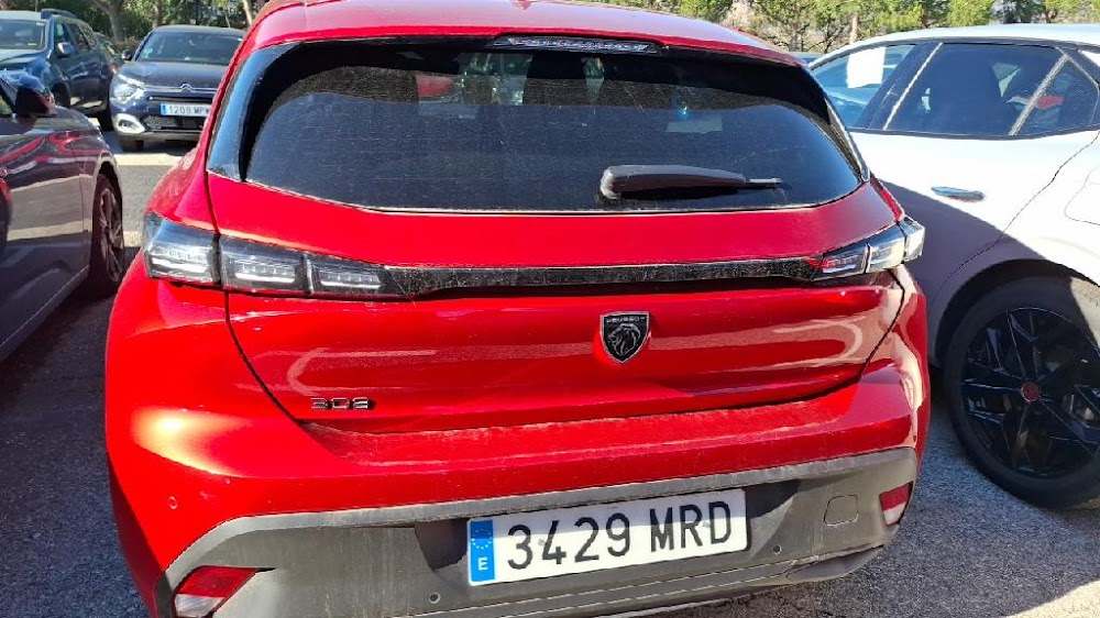 Peugeot 308 308 5p Style Gasolina 130 S&S EAT8