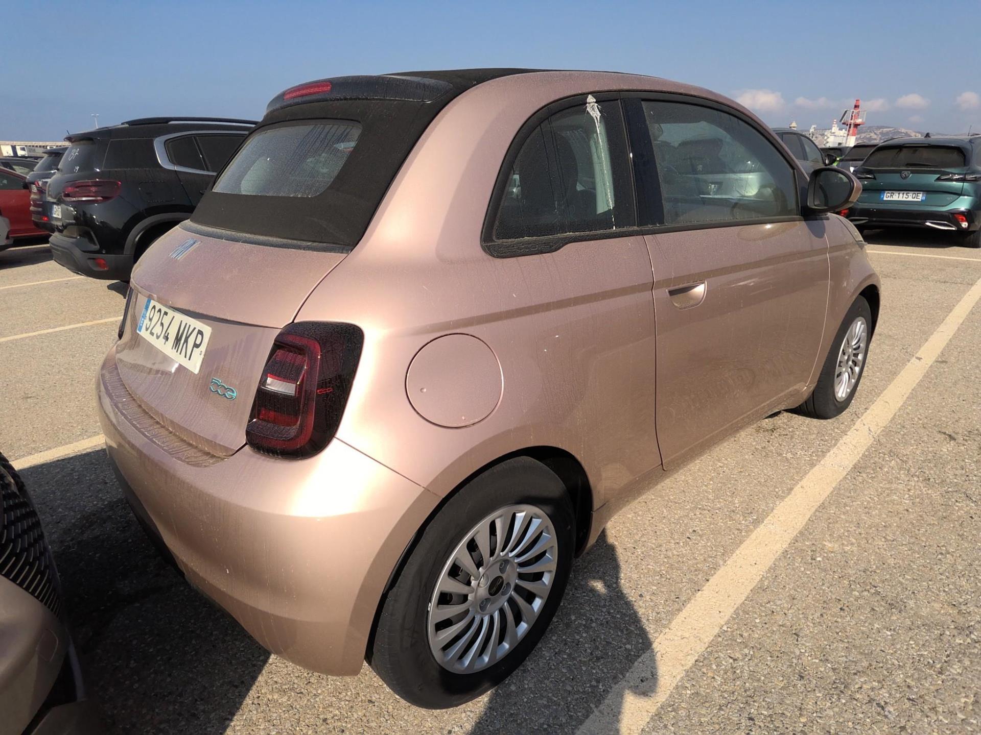 FIAT 500C e 118 ch Nouvelle 500 2023