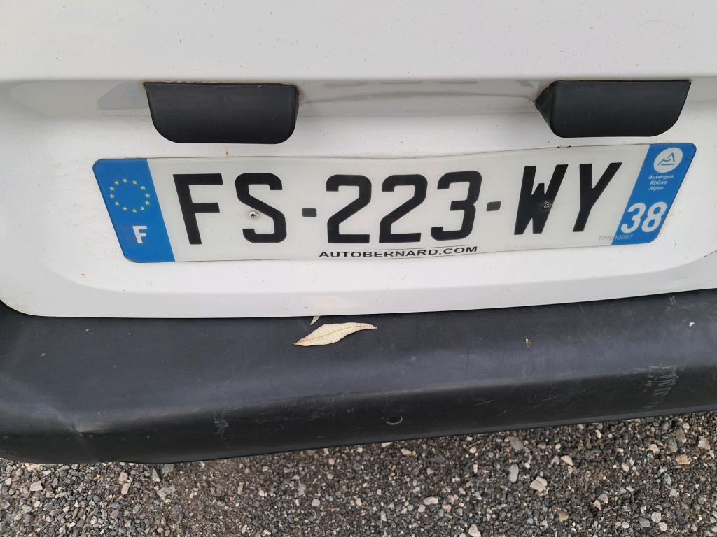 Peugeot PARTNER FOURGON STANDARD 650 KG BLUEHDI 100 S&S BVM5 PREMIUM 2020