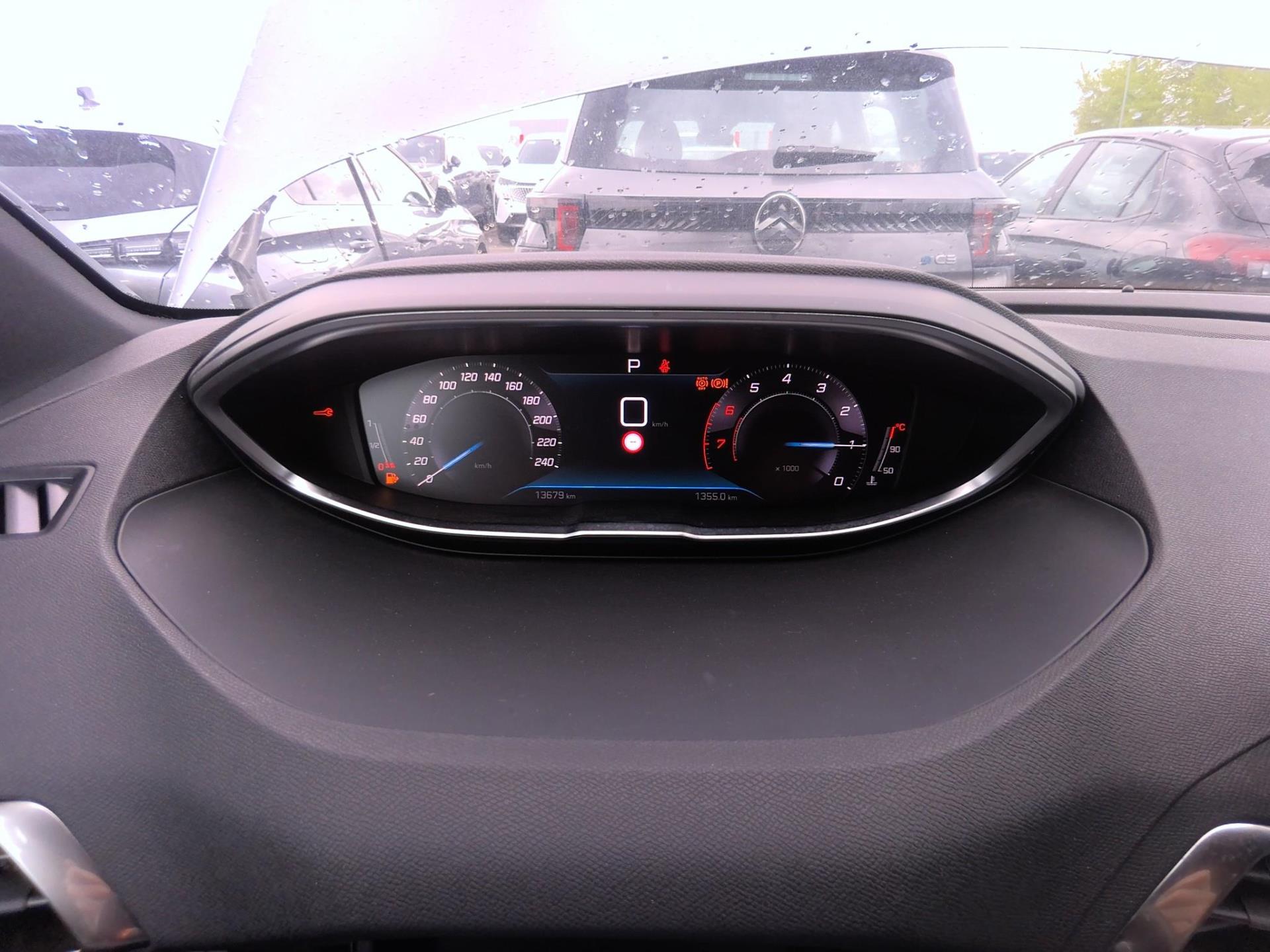 Peugeot 5008 PureTech 130ch S&S EAT8 GT 2023