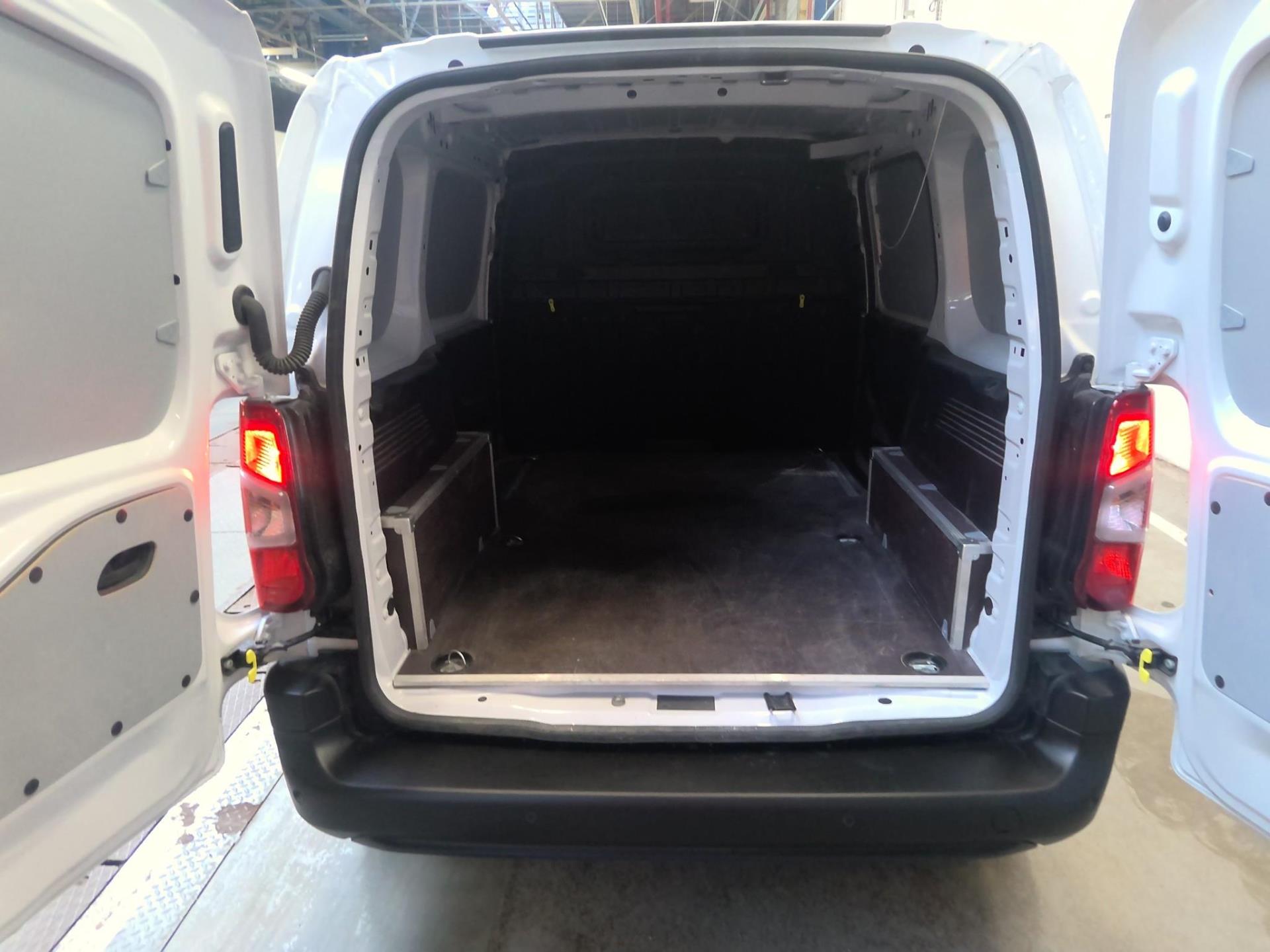 Citroen BERLINGO VAN TAILLE M 1000KG BLUEHDI 100 S&S BVM6  2025