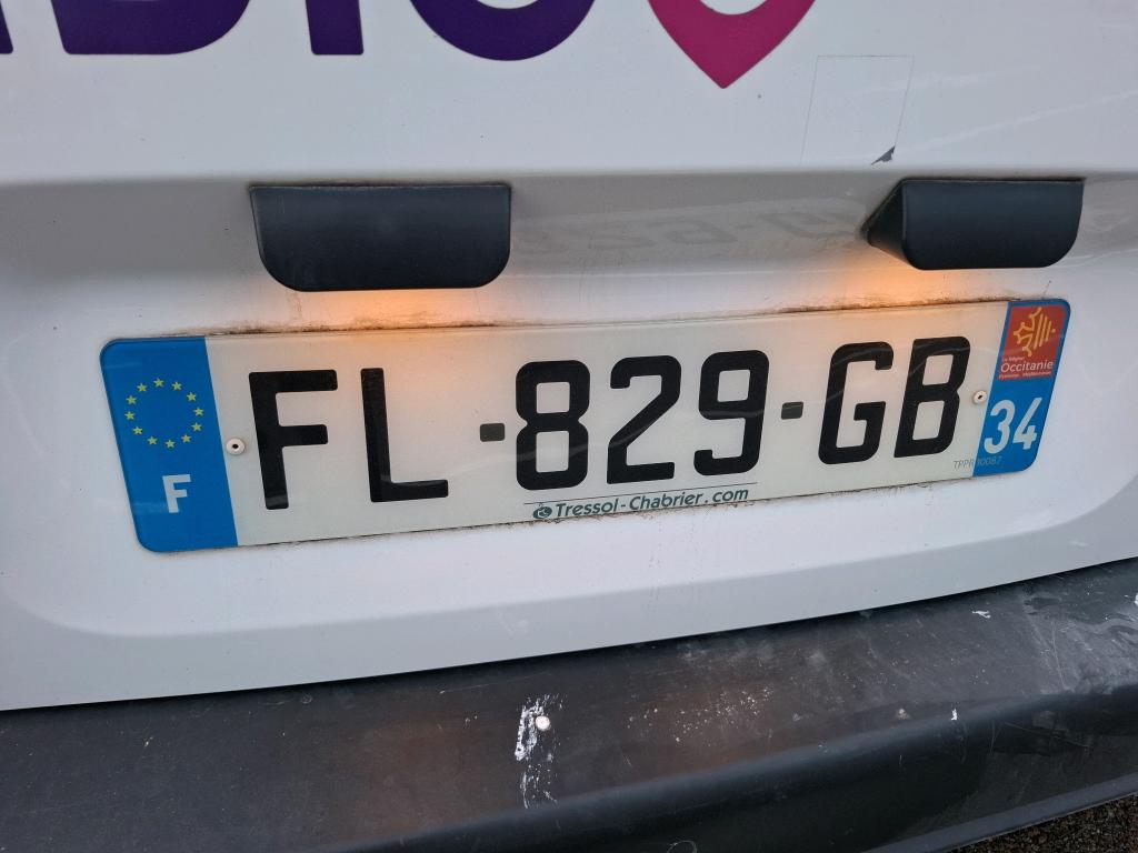 Peugeot PARTNER FOURGON STANDARD 650 KG BLUEHDI 75 BVM5 PREMIUM 2019