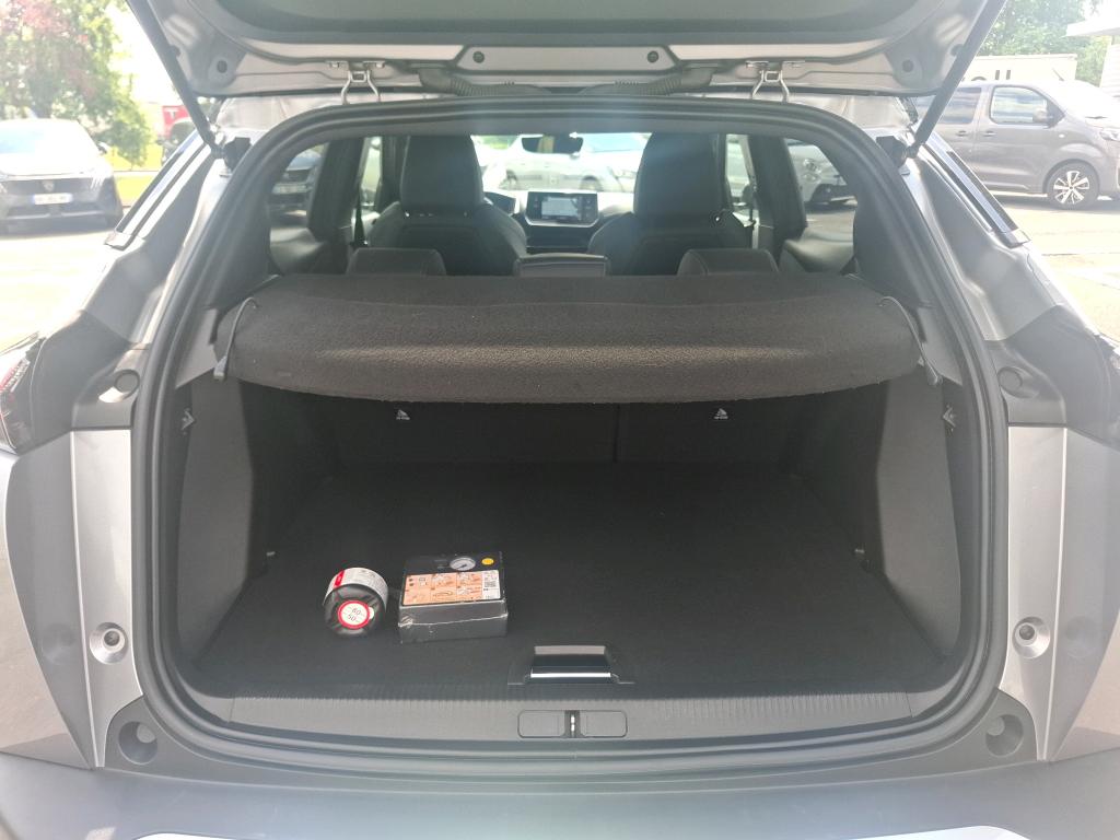 Peugeot 2008 BlueHDi 130 S&S EAT8 GT Pack 2022