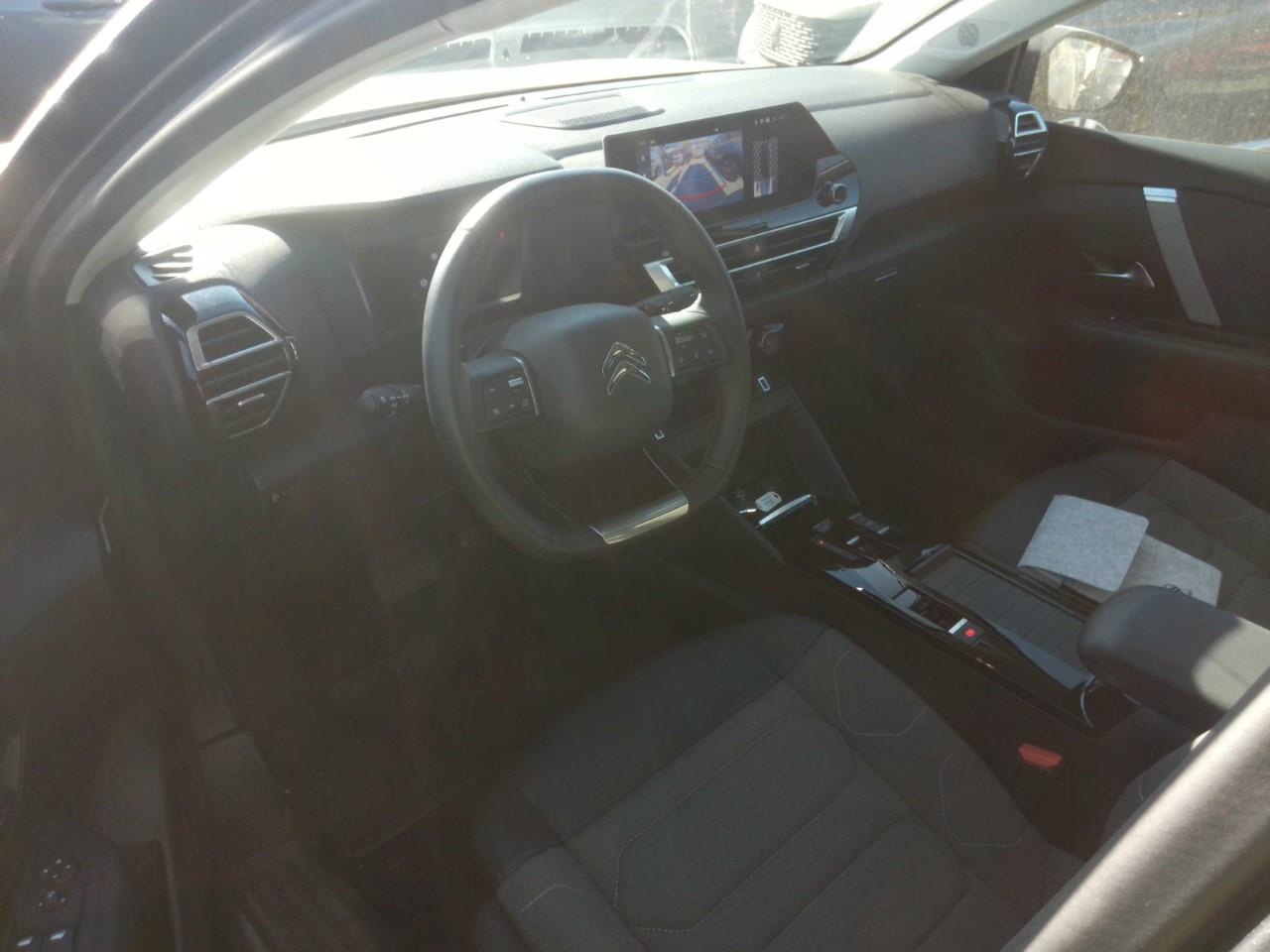 Foto Citroën C4 X 3