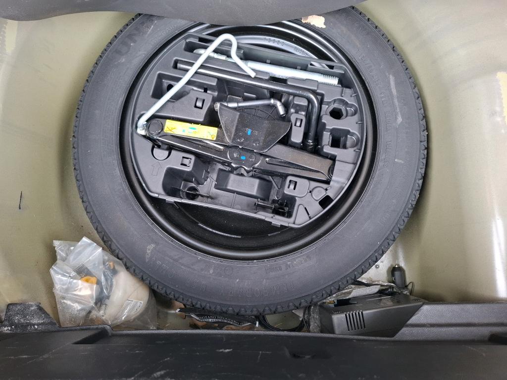 Peugeot 208 PureTech 100 S&S BVM6 Allure Business 2021
