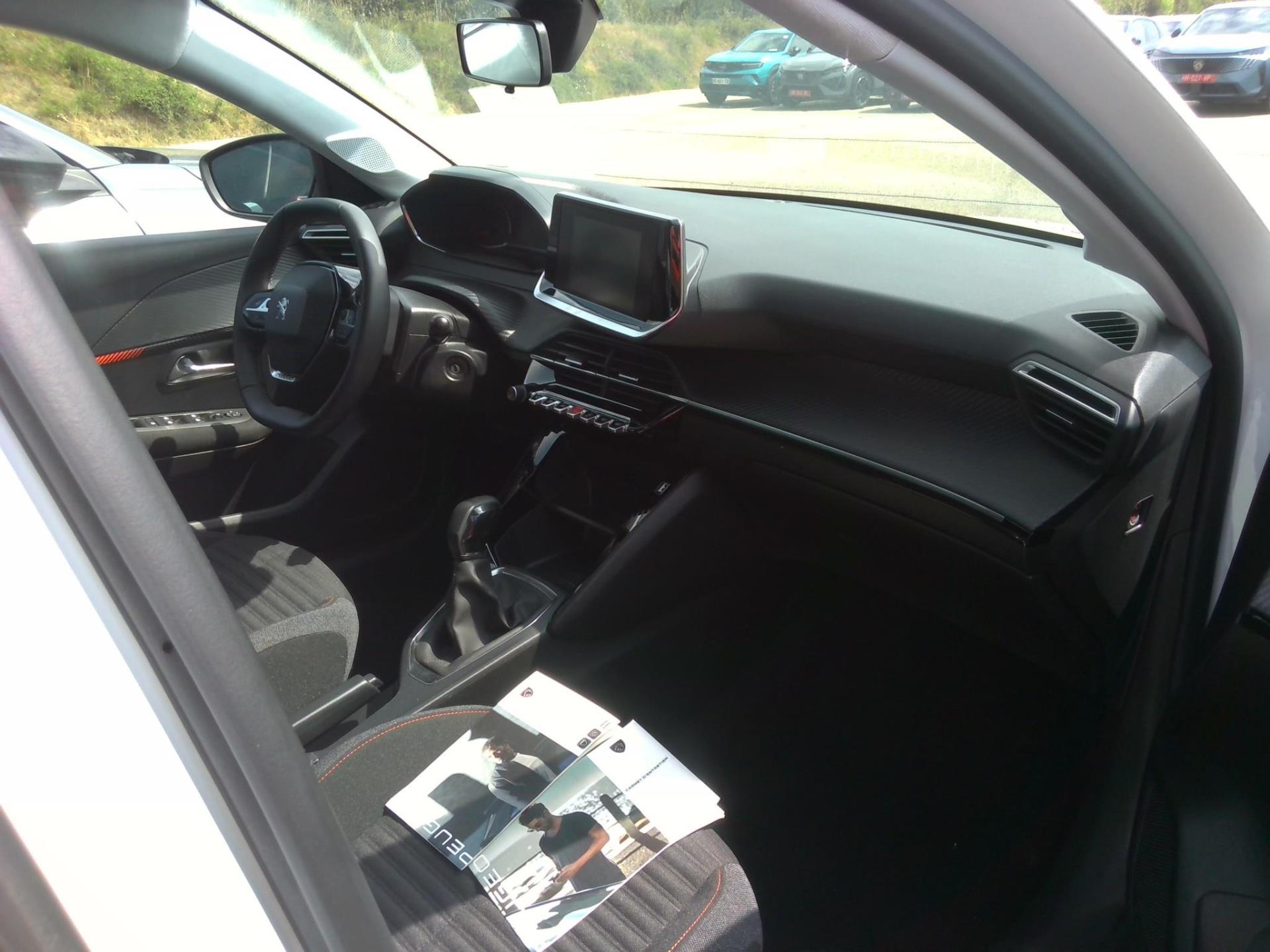 Peugeot 208 PURETECH 75 S&S BVM5 PREMIUM 2023