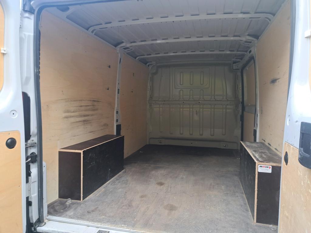 Peugeot BOXER TOLE 330 L2H1 BLUEHDI 140 S&S ASPHALT 2022