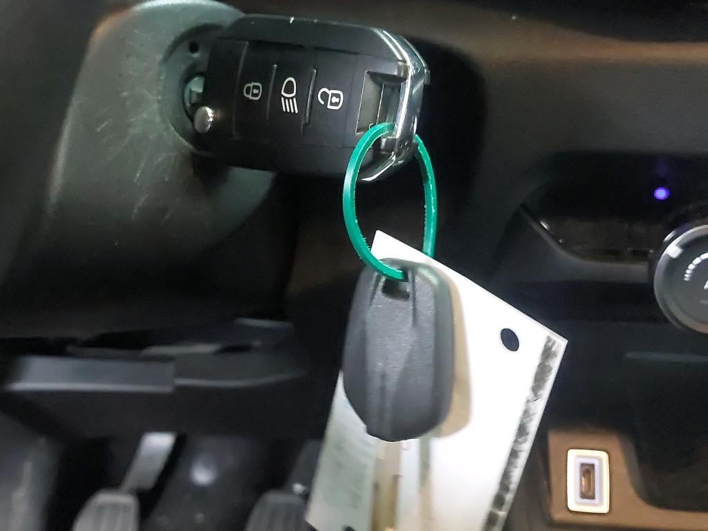 Citroen C4 SOCIETE BLUEHDI 110 S&S BVM6 LIVE PACK BUSINESS R 2022