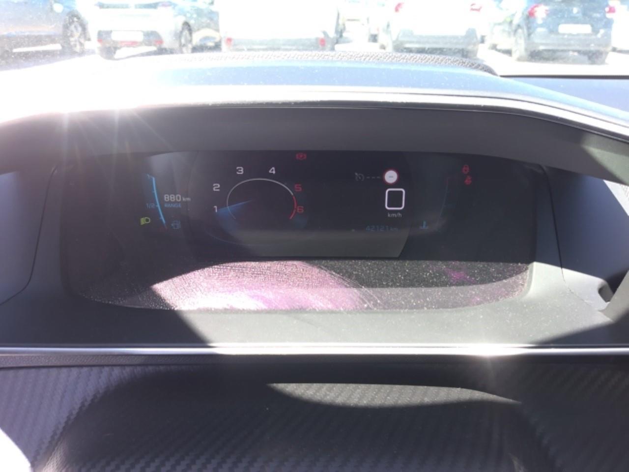 Foto Peugeot 208 6