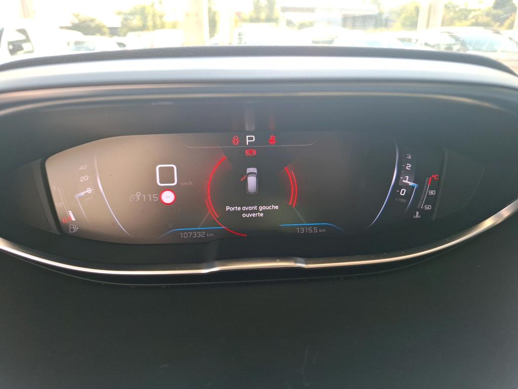 Peugeot 3008 BlueHDi 130ch S&S EAT8 Active Pack 2022