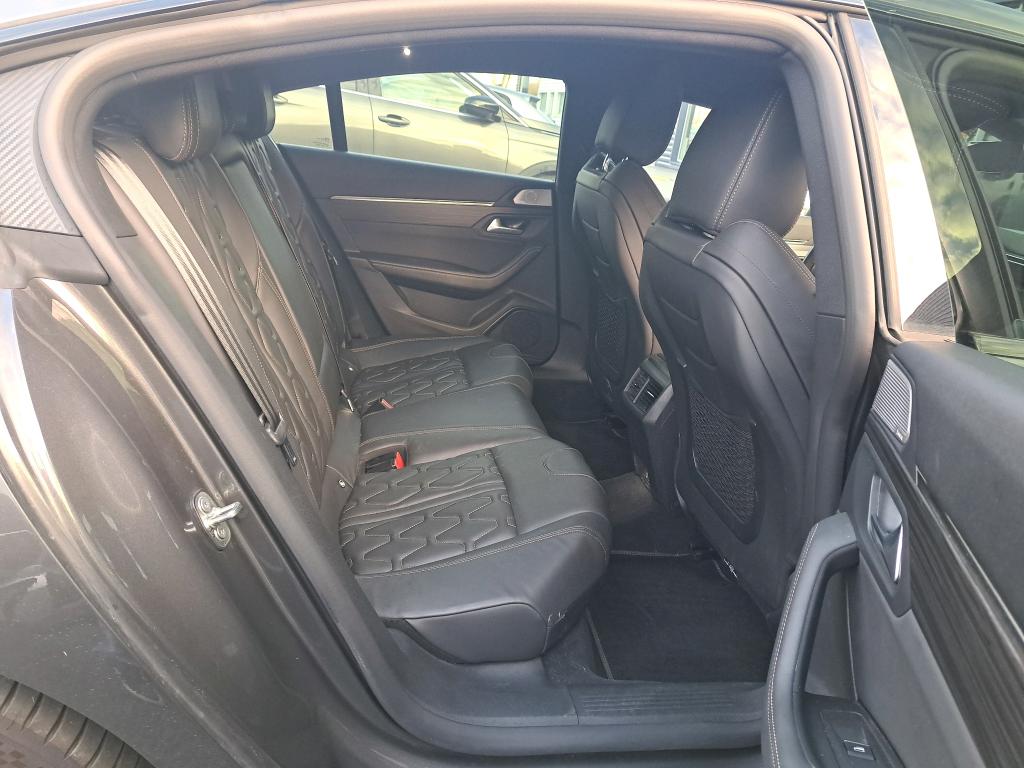 Peugeot 508 Hybrid 225 e-EAT8 GT Pack 2022
