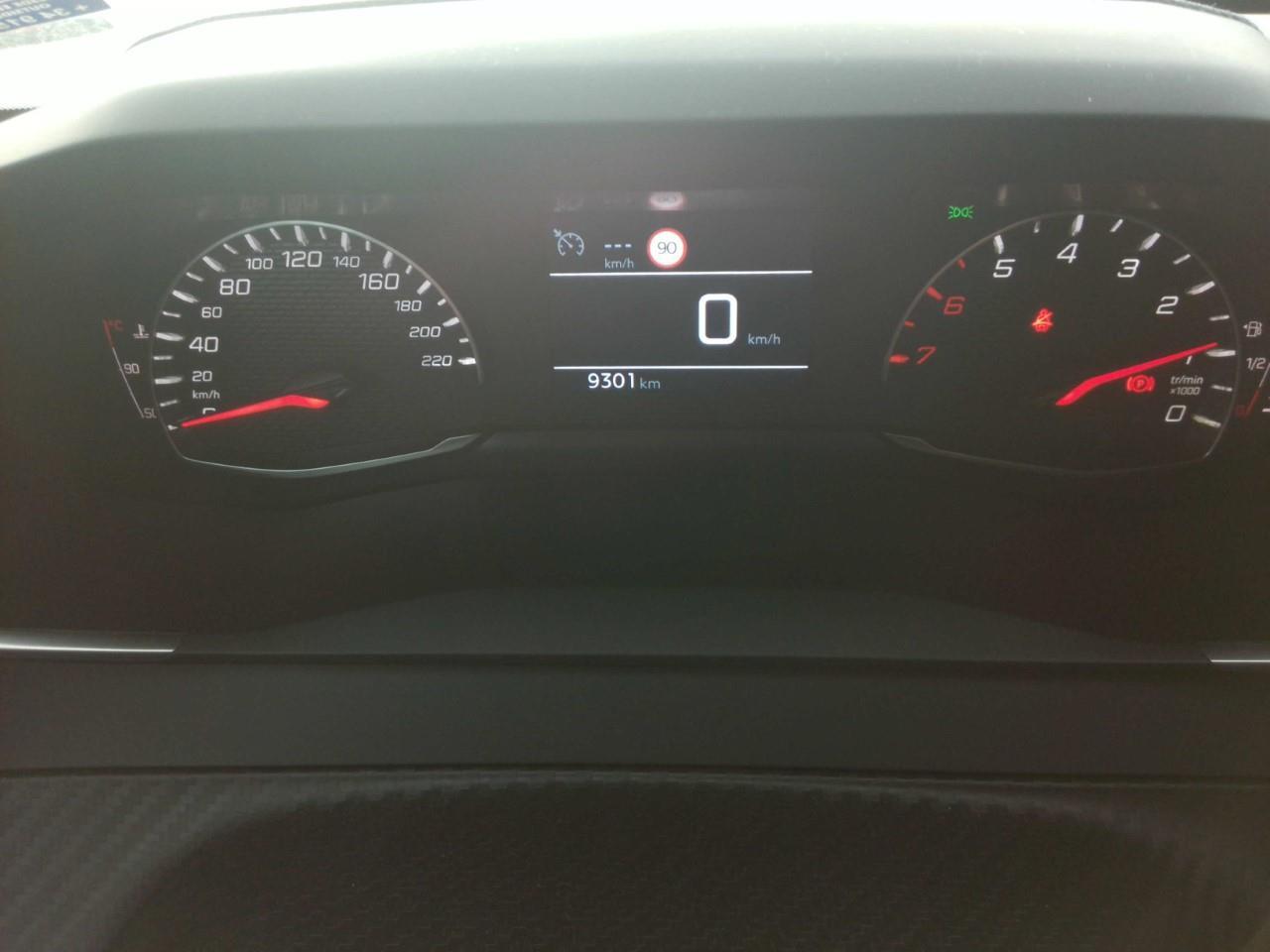 Foto Peugeot 208 9