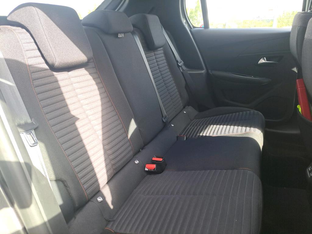 Peugeot 208 PureTech 100 S&S EAT8 Active Pack 2022
