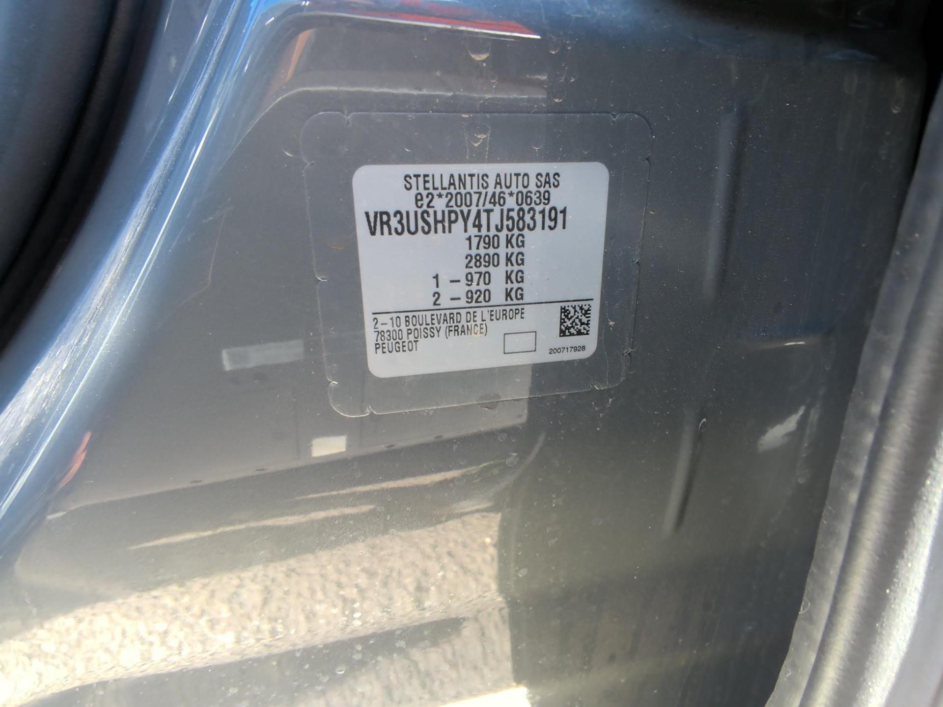 Peugeot 2008 Hybrid 145 ch e-DCS6 Allure 2026
