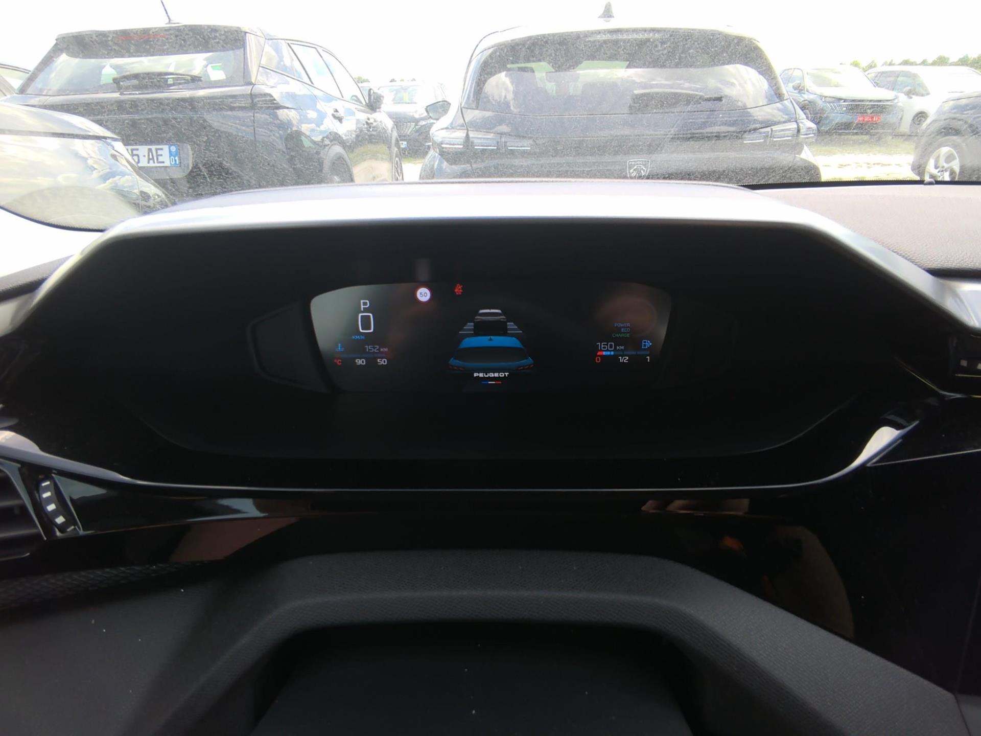 Peugeot 308 Hybrid 145 e-DCS6 Style 2026