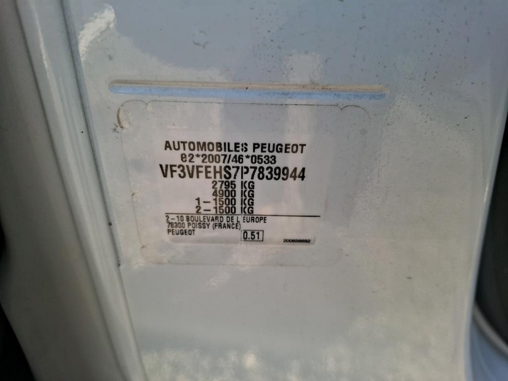 Peugeot EXPERT FGN TOLE M BLUEHDI 145 S&S EAT8  2023