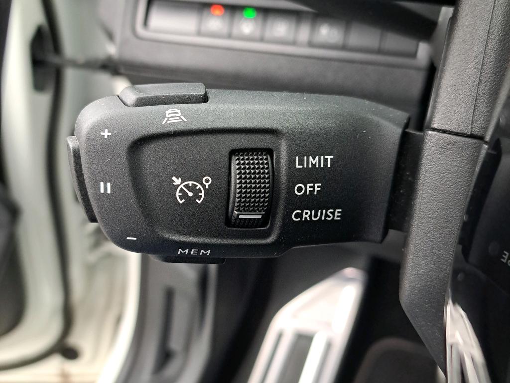 Peugeot 3008 Hybrid 225 e-EAT8 GT Pack 2021