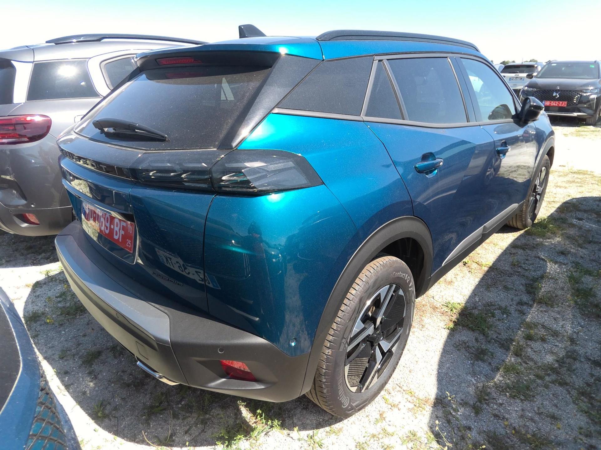 Peugeot 2008 Hybrid 136 e-DCS6 Allure 2025