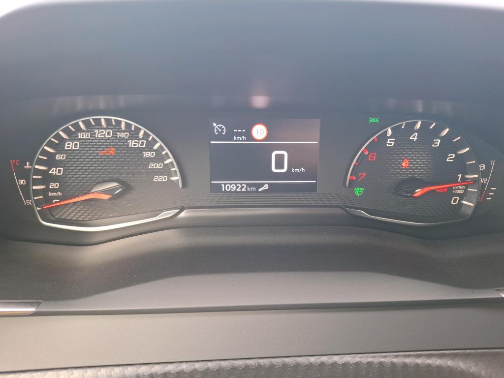 Peugeot 2008 PureTech 100 S&S BVM6 Active 2024